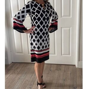 Enfocus Studio Shift Dress - Retro 60s Geometric Print Size S